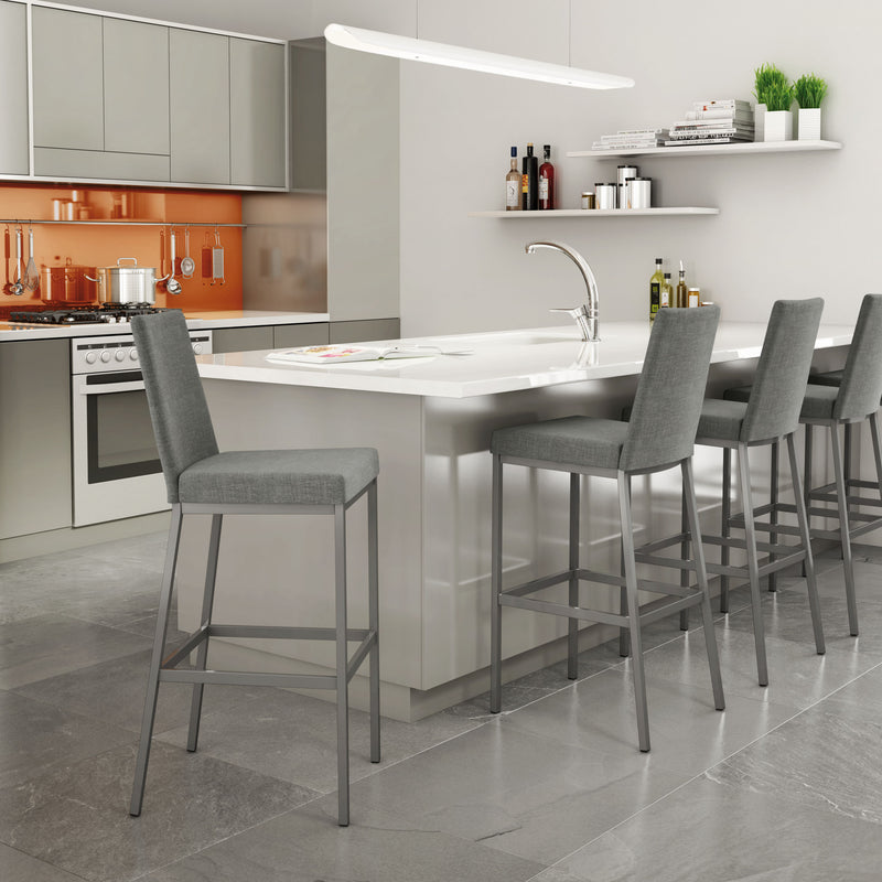 Linea non swivel stool - 40320-26