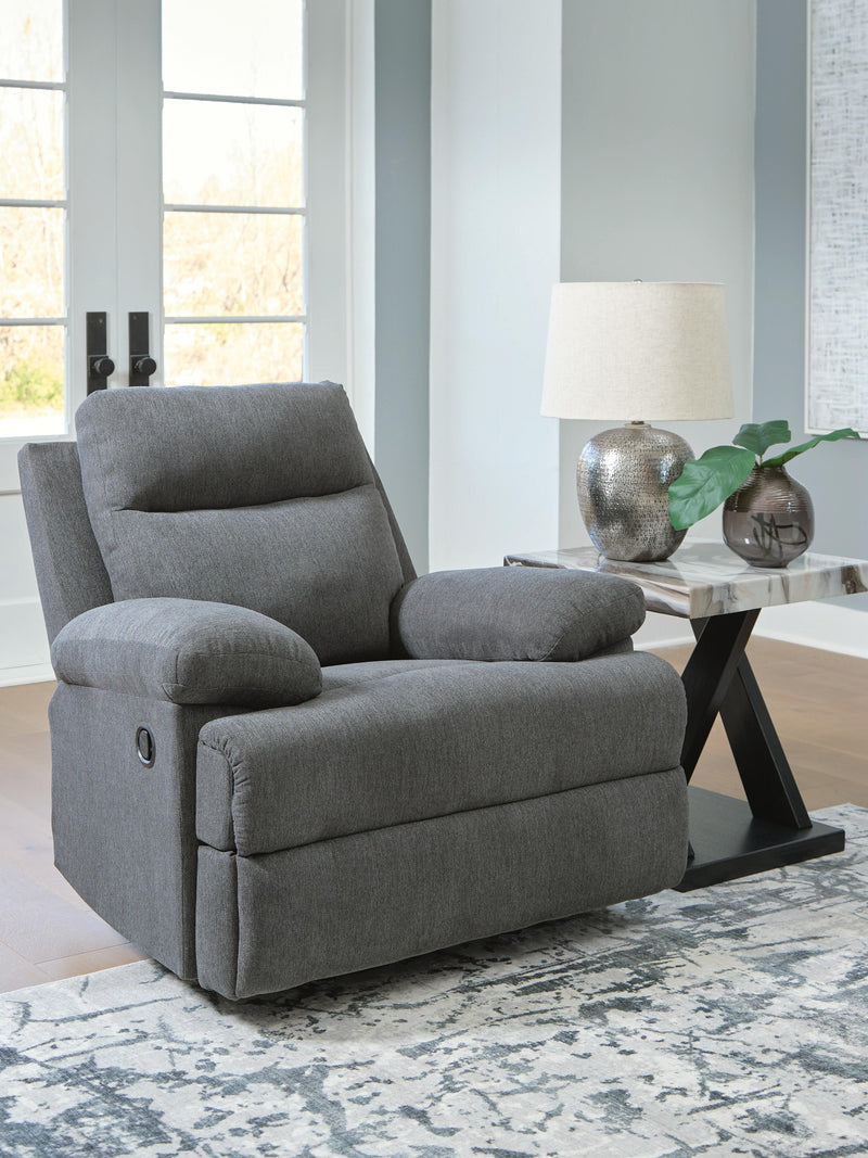 Side-Swipe Recliner
