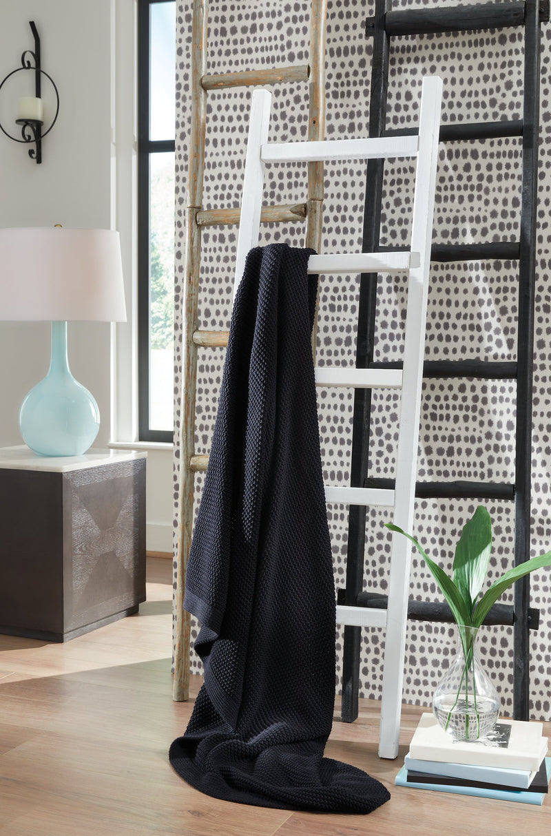 Gayelery Throw - Coastal Roots Furniture (Courtenay, BC)