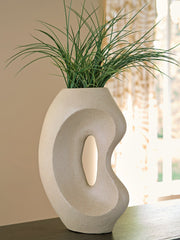 Odion Vase - Coastal Roots Furniture (Courtenay, BC)