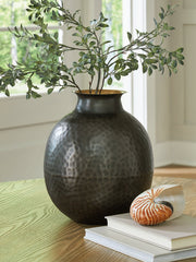 Woody Vase - Coastal Roots Furniture (Courtenay, BC)