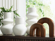 Carterworth Accessory Set (Set of 5) - Coastal Roots Furniture (Courtenay, BC)