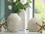 Vinburn Accessory Set (Set of 5) - Coastal Roots Furniture (Courtenay, BC)