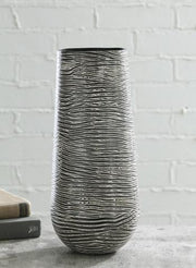 Fynn Vase - Coastal Roots Furniture (Courtenay, BC)