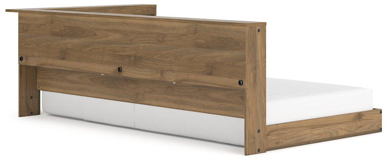 Deanlow Bed - Coastal Roots Furniture (Courtenay, BC)