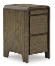 Jensworth Accent Table - Coastal Roots Furniture (Courtenay, BC)