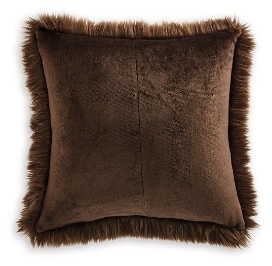 Bellethrone Pillow - Coastal Roots Furniture (Courtenay, BC)
