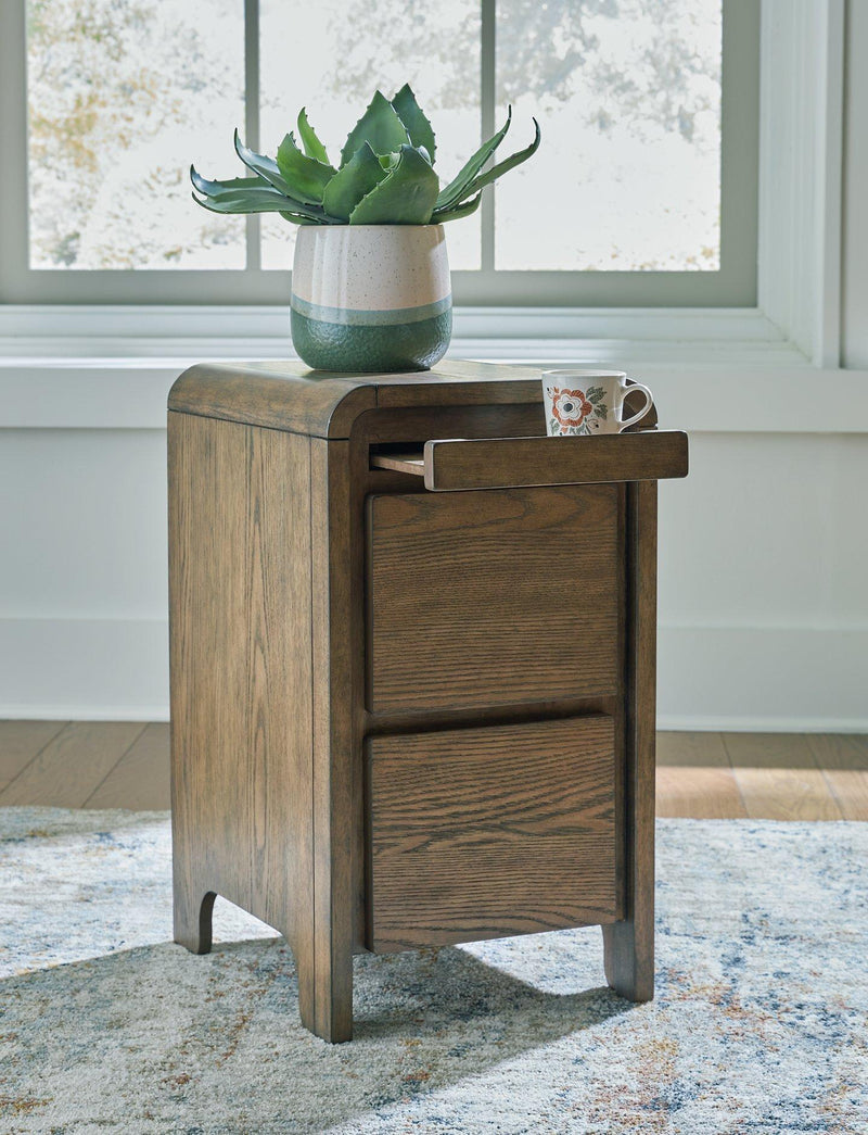 Jensworth Accent Table - Coastal Roots Furniture (Courtenay, BC)