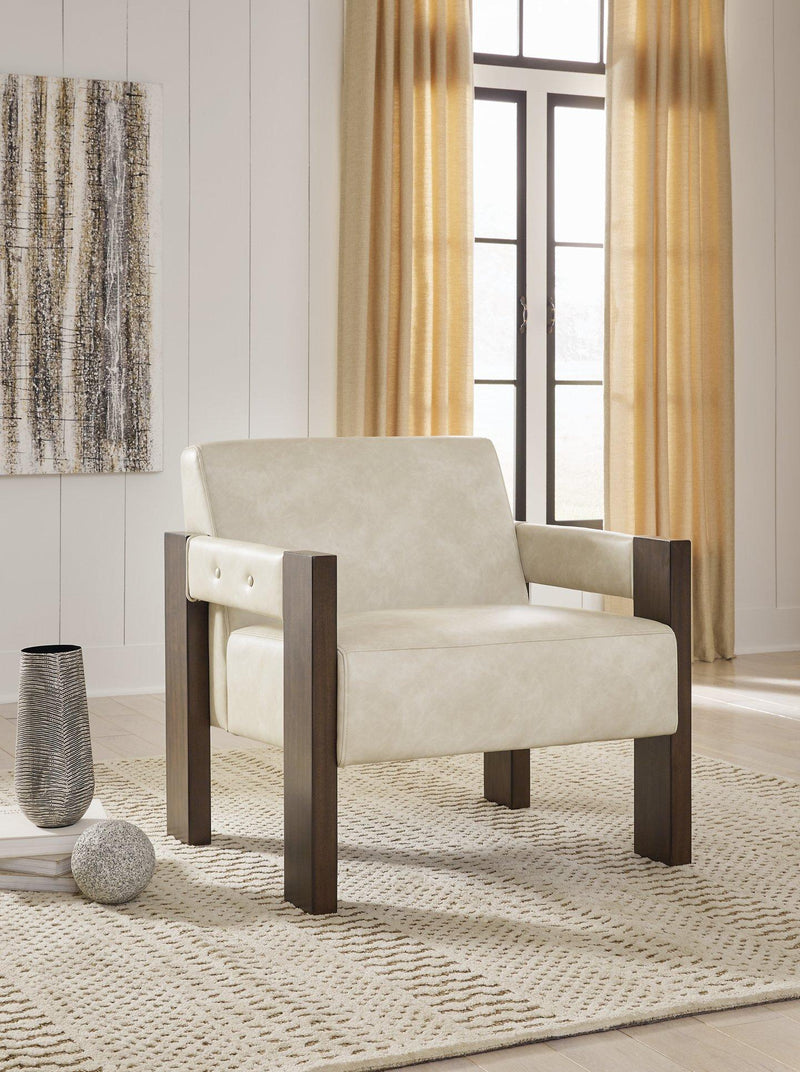 Adlanlock Accent Chair - Coastal Roots Furniture (Courtenay, BC)