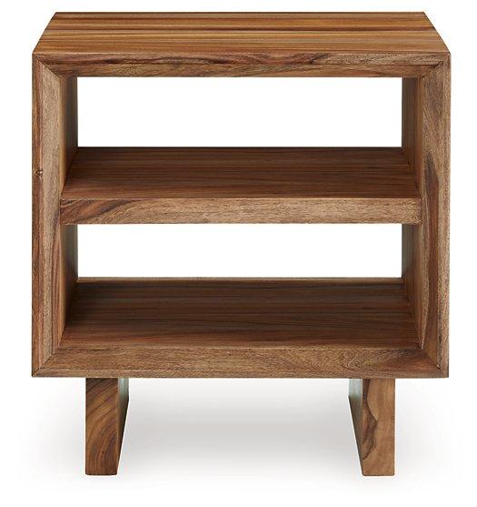 Dressonni End Table - Coastal Roots Furniture (Courtenay, BC)