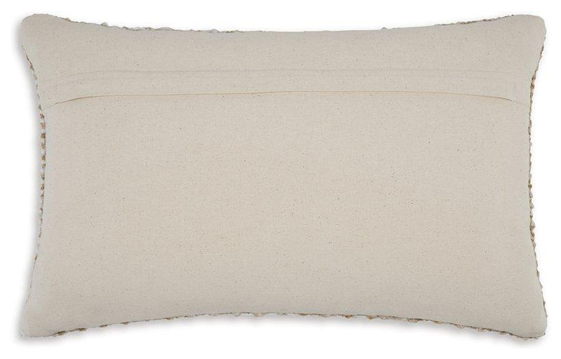 Hathby Pillow - Coastal Roots Furniture (Courtenay, BC)