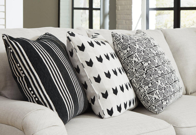 Huntsworth Sectional with Chaise - Coastal Roots Furniture (Courtenay, BC)