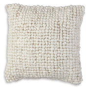 Aavie Pillow - Coastal Roots Furniture (Courtenay, BC)