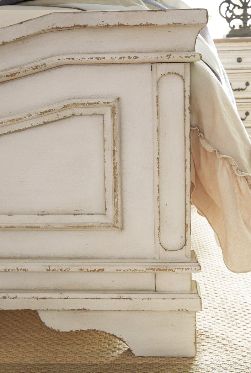 Realyn Bedroom Set - Coastal Roots Furniture (Courtenay, BC)