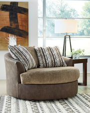 Alesbury Oversized Swivel Accent Chair - Coastal Roots Furniture (Courtenay, BC)