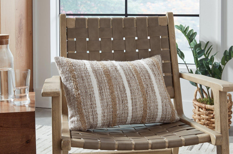 Benish Pillow - Coastal Roots Furniture (Courtenay, BC)