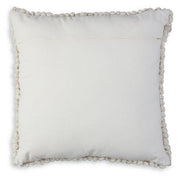 Aavie Pillow - Coastal Roots Furniture (Courtenay, BC)