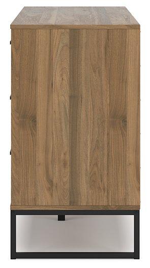 Deanlow Bedroom Package - Coastal Roots Furniture (Courtenay, BC)