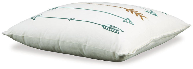Gyldan Pillow - Coastal Roots Furniture (Courtenay, BC)