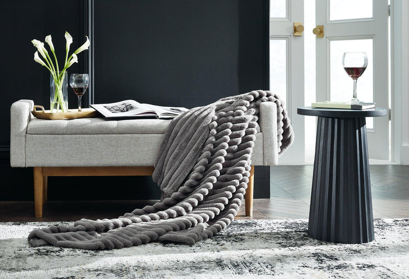 Alsonwell Throw - Coastal Roots Furniture (Courtenay, BC)