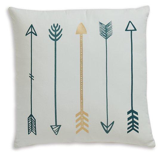 Gyldan Pillow - Coastal Roots Furniture (Courtenay, BC)