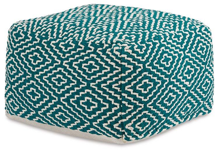 Brynnsen Pouf - Coastal Roots Furniture (Courtenay, BC)