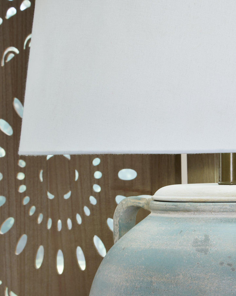 Shawburg Lamp Set - Coastal Roots Furniture (Courtenay, BC)