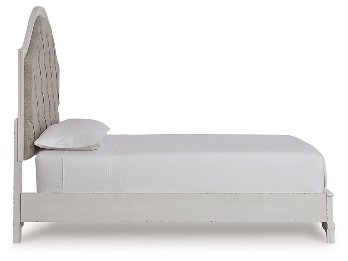 Blendon Upholstered Bed - Coastal Roots Furniture (Courtenay, BC)