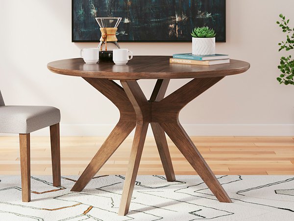 Lyncott Dining Room Set - Coastal Roots Furniture (Courtenay, BC)