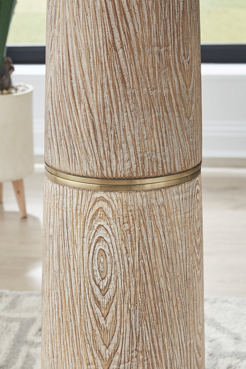 Gasparleigh Floor Lamp - Coastal Roots Furniture (Courtenay, BC)