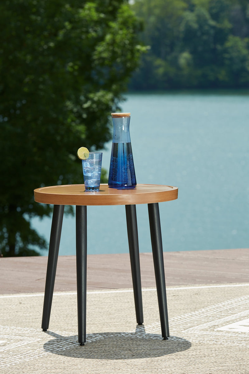 Horizon Hall Outdoor End Table - Coastal Roots Furniture (Courtenay, BC)