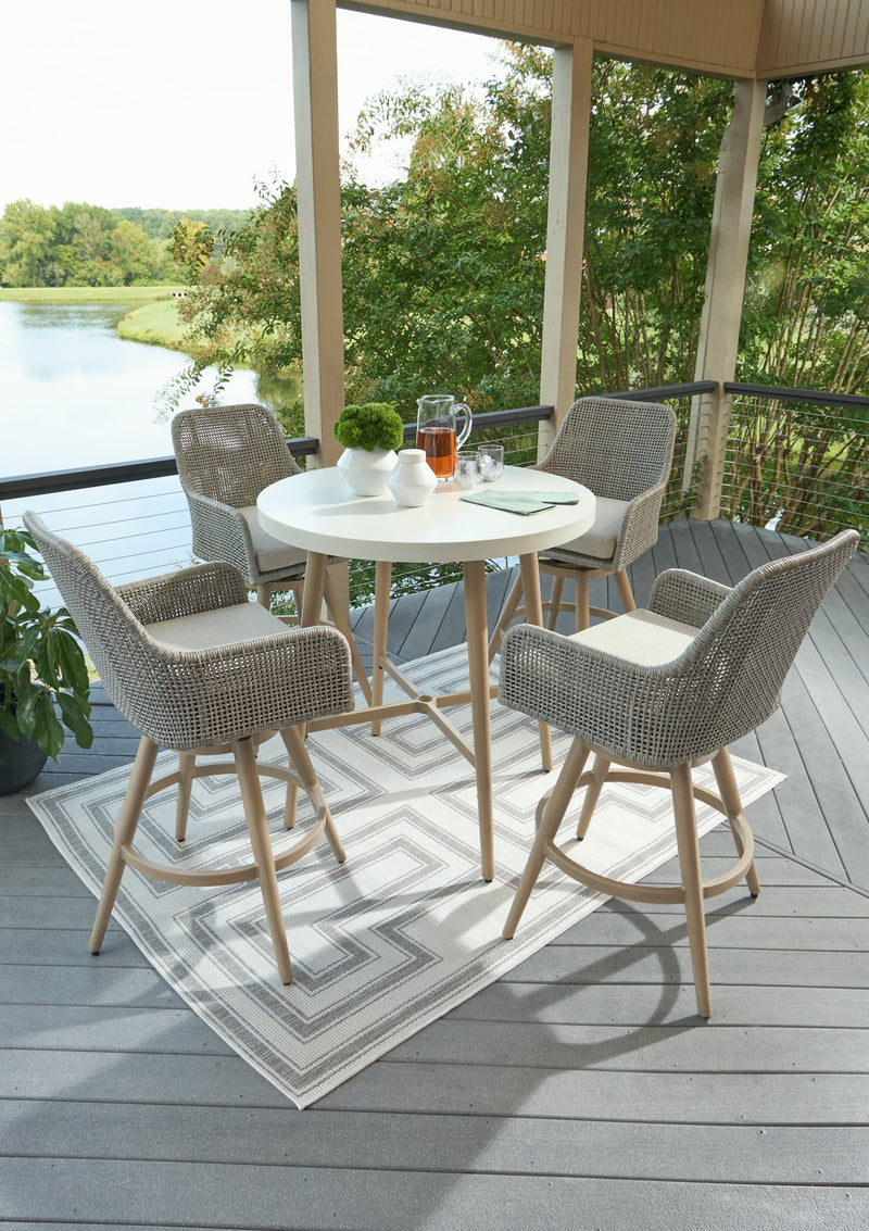 Seton Creek Outdoor Dining Package - Coastal Roots Furniture (Courtenay, BC)